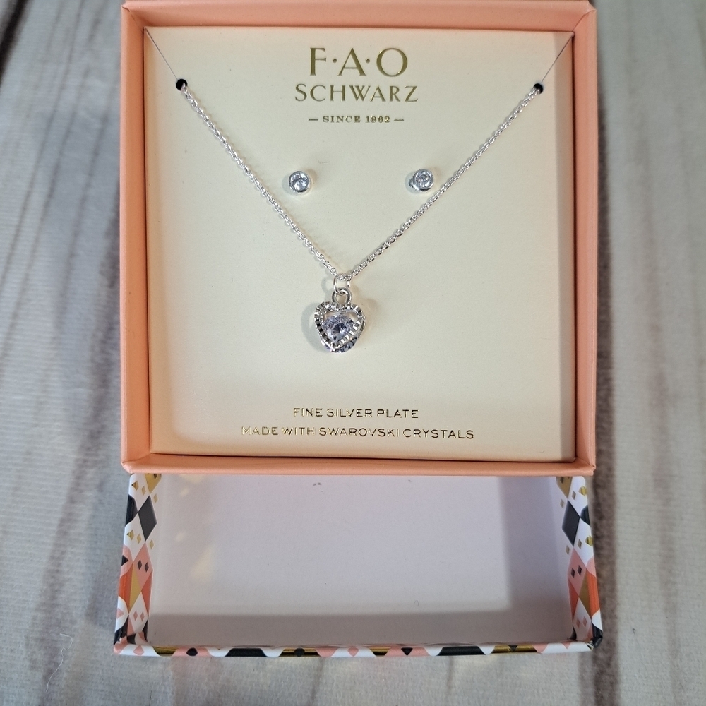 FAO Schwarz Silver Tone Heart Necklace with Crystal Accents - Picture 3 of 6